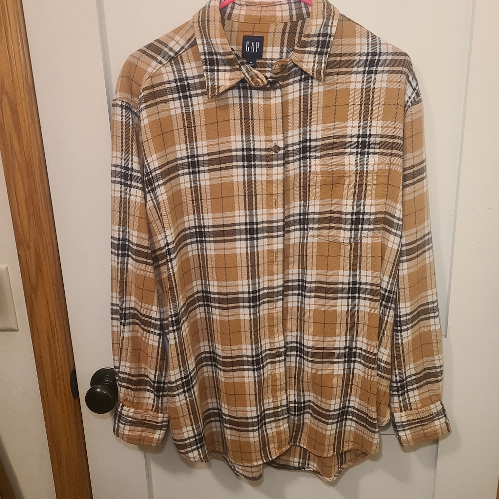 NWOT Gap Plaid Women's Oversized Shirt